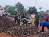 Lễ khởi công xây dựng công trình thanh niên Sân Nhà văn hoá thôn Đồng Giang, xã Mông Hoá